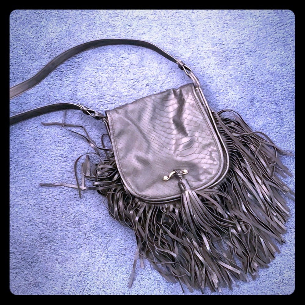 Madden girl fringe crossbody bag